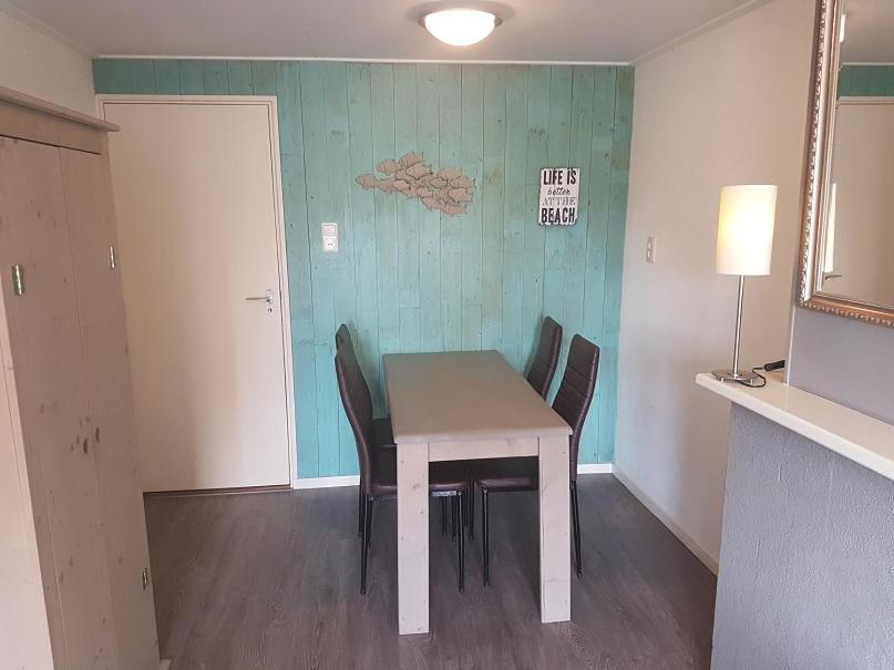 Appartement Met Inpandig Balkon, 150 Meter Verwijderd Van Strand En Centrum Zoutelande Exterior foto